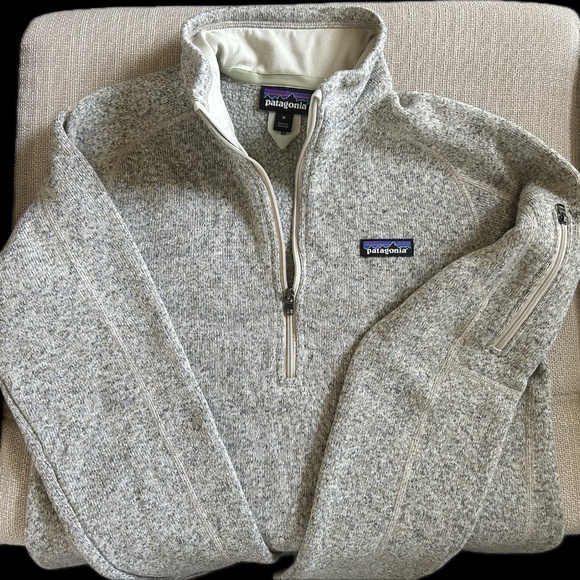 Patagonia Women's Zip Fleece in Medium - Picture 3 of 9